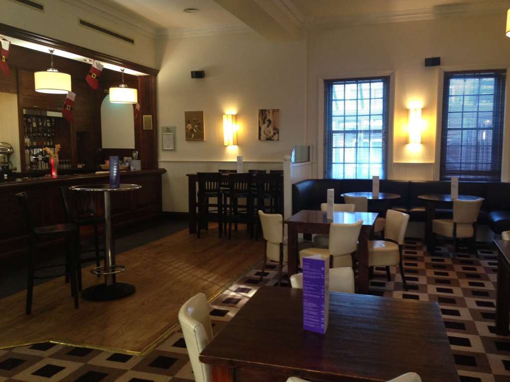 Stifford Hall Hotel Thurrock Grays Restaurant photo